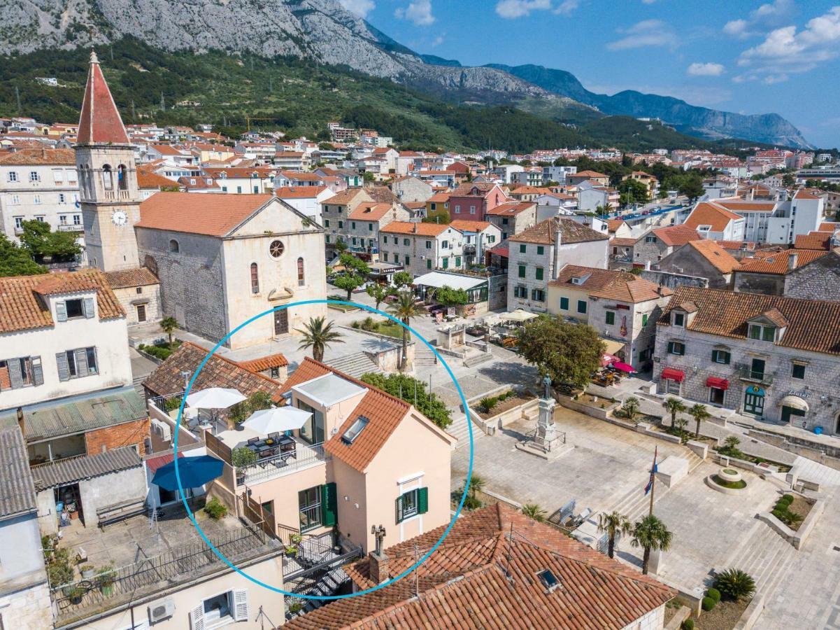 The Square Makarska, Lux App In The Heart Of The City Екстериор снимка
